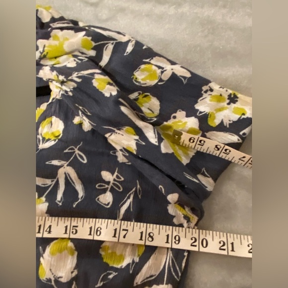 NWT C&C California Size S 3/4 Sleeve Ruffle Waist Lace Button Floral Peasant Top - Picture 12 of 12